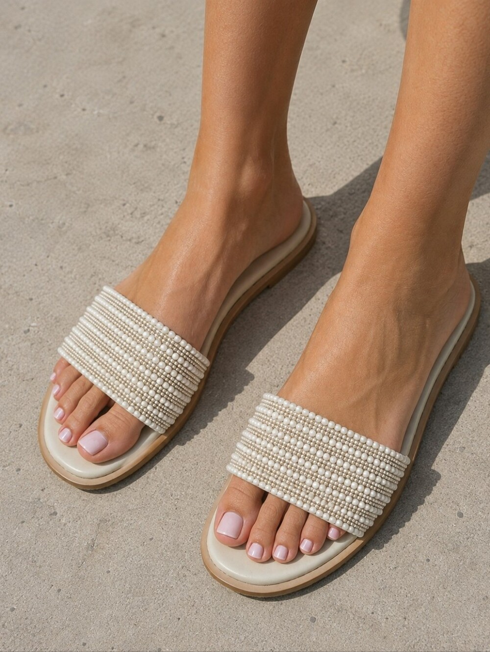 Kaanas Beaded Pearls Rhinestone Cream Slide Sandals Size 8